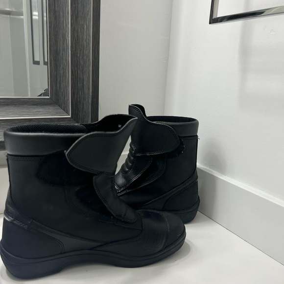 Bilt Black Micro Fiber Leather Slip On Ankle Motorcycle Riding Boots Men Size 9 - Picture 6 of 8